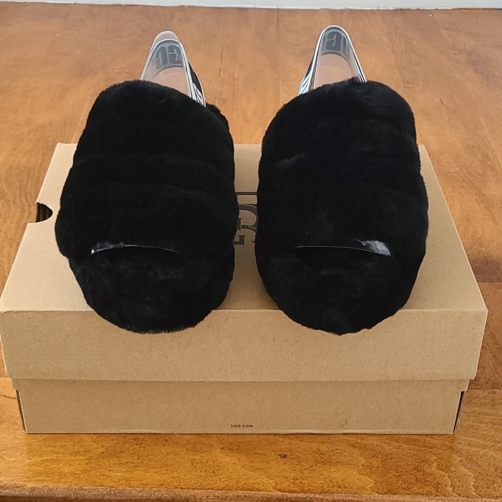 🖤UGG sandals🖤